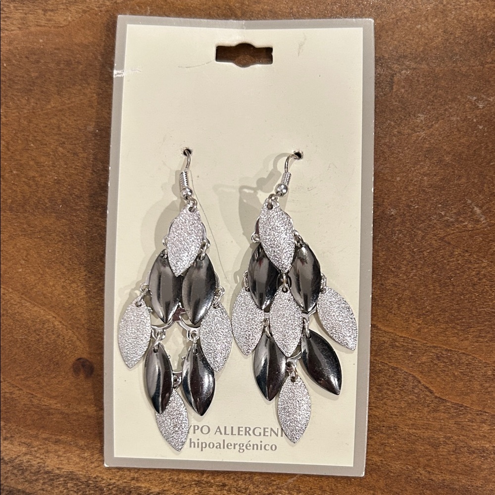 Silver Leaf Dangle Earrings